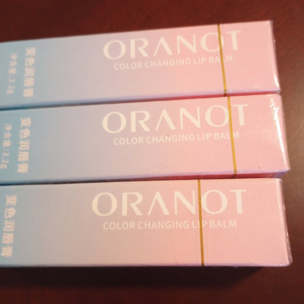 NIB/3 Oranot color changing lip balm